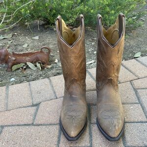 Dan Post Cowboy Boots - Genuine Cowhide Leather - Women’s, Size 10 - Worn 3 x’s